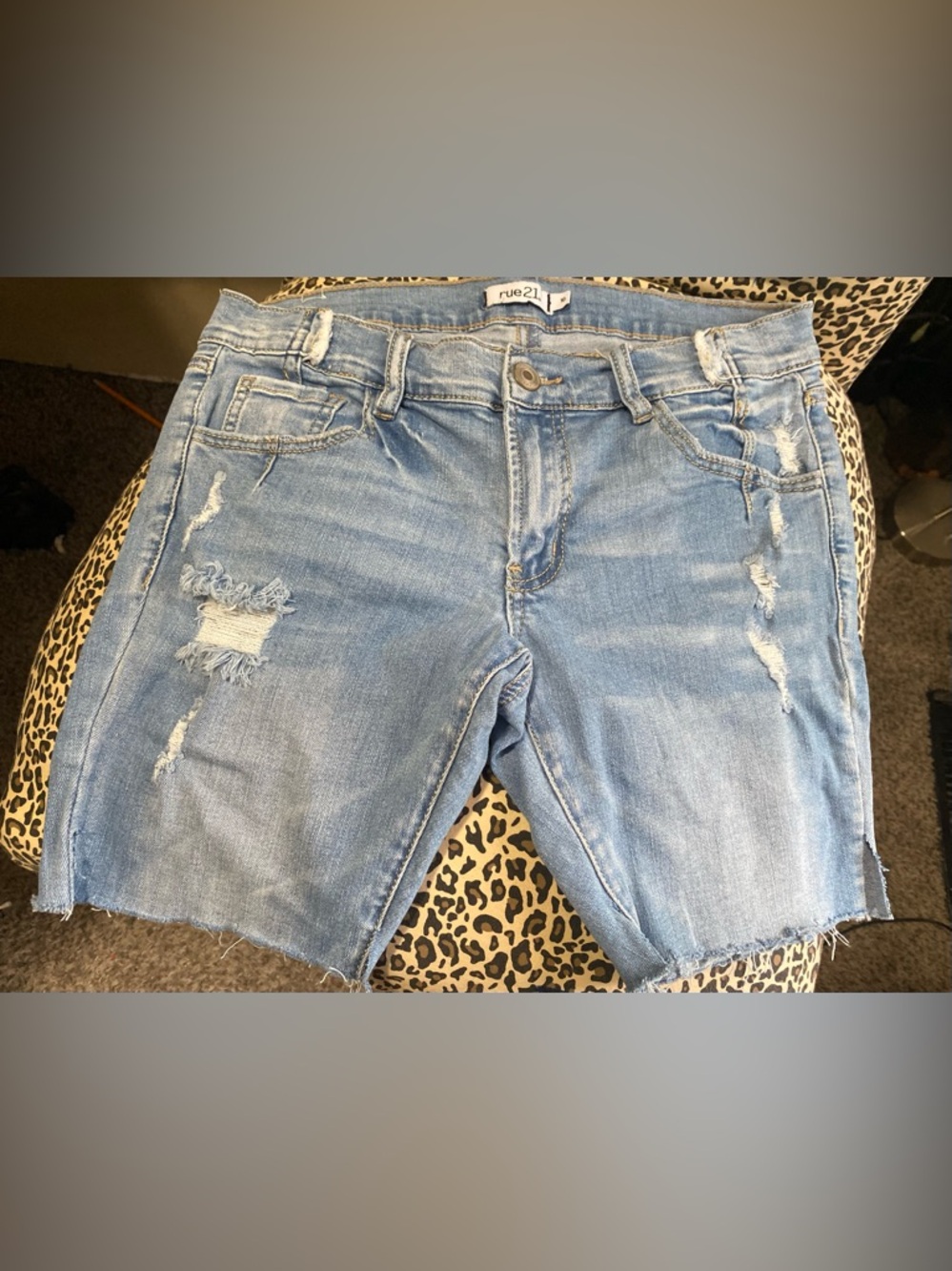 Rue21 Light Blue Distressed Cropped Denim Shorts